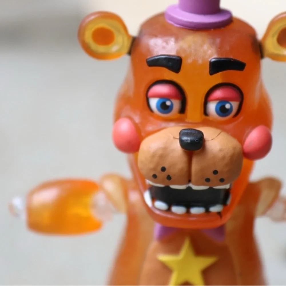 Five nights‎ at Freddy’s fazbear articulated figure. Missing pieces